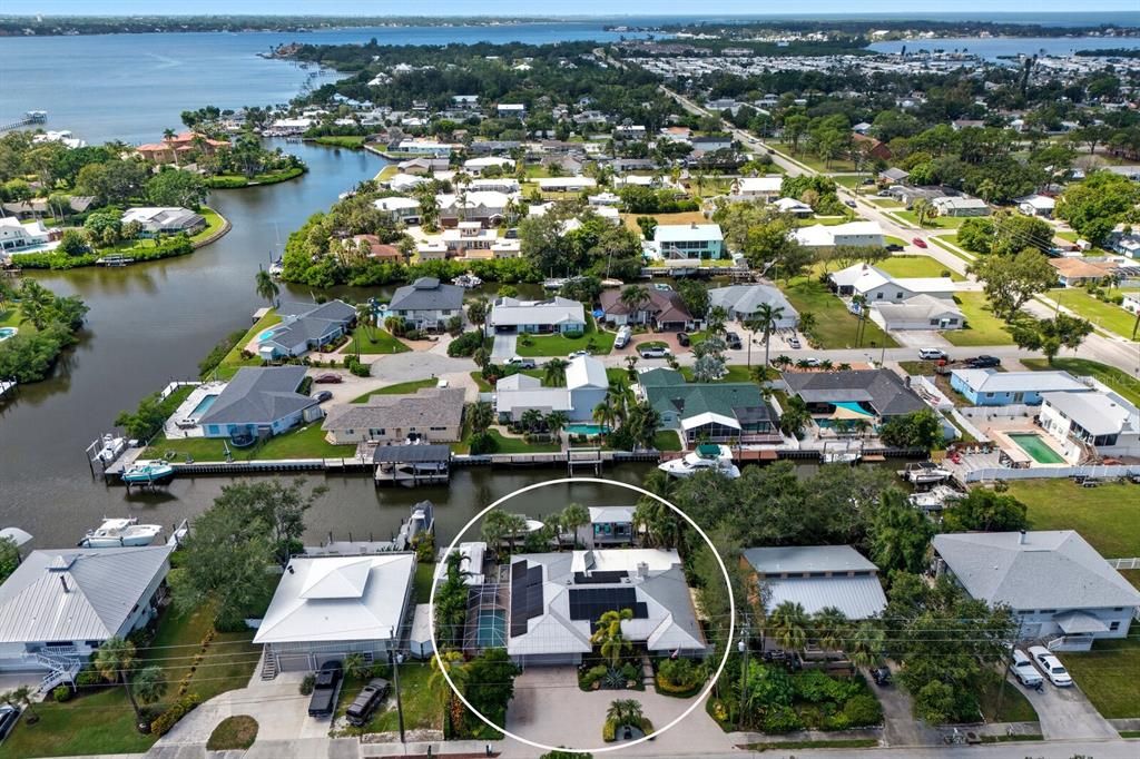 For Sale: $1,099,000 (3 beds, 2 baths, 2368 Square Feet)