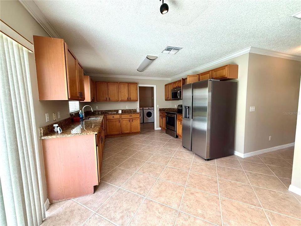 В аренду: $3,450 (5 спален, 2 ванн, 3111 Квадратных фут)