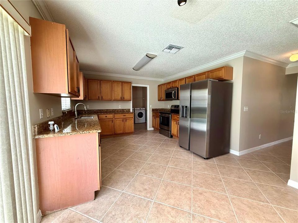 В аренду: $3,450 (5 спален, 2 ванн, 3111 Квадратных фут)