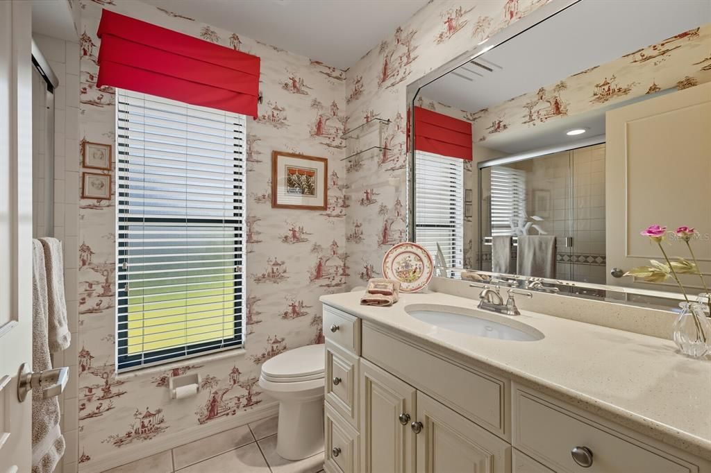 Под контрактом: $375,000 (3 спален, 2 ванн, 1990 Квадратных фут)