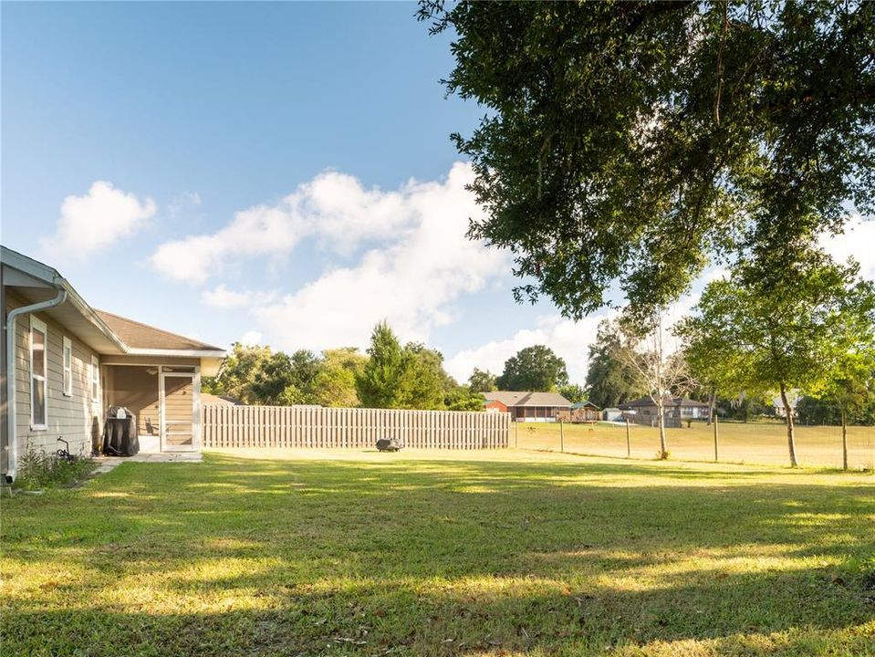 En Venta: $294,500 (3 camas, 2 baños, 1456 Pies cuadrados)