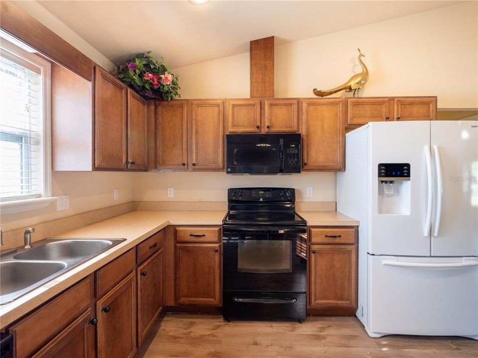 En Venta: $294,500 (3 camas, 2 baños, 1456 Pies cuadrados)