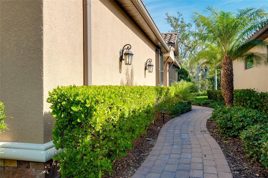 Activo con contrato: $545,000 (2 camas, 2 baños, 1678 Pies cuadrados)