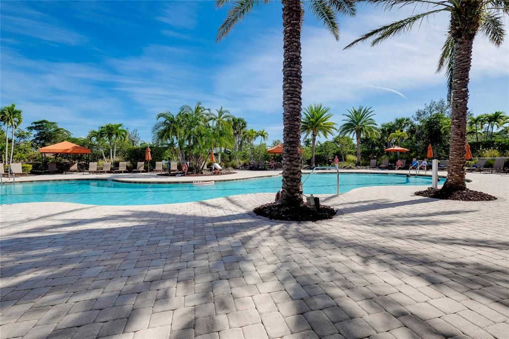 Activo con contrato: $545,000 (2 camas, 2 baños, 1678 Pies cuadrados)