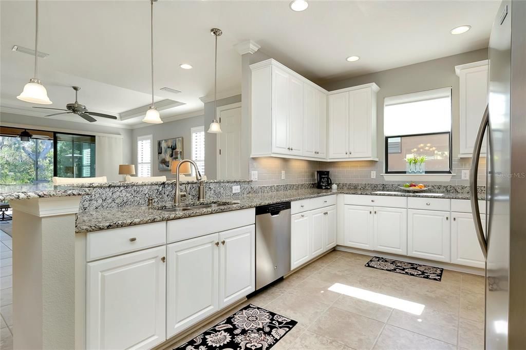 Activo con contrato: $545,000 (2 camas, 2 baños, 1678 Pies cuadrados)