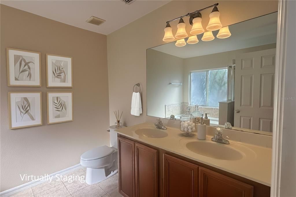 Active With Contract: $1,899 (3 beds, 2 baths, 1734 Square Feet)