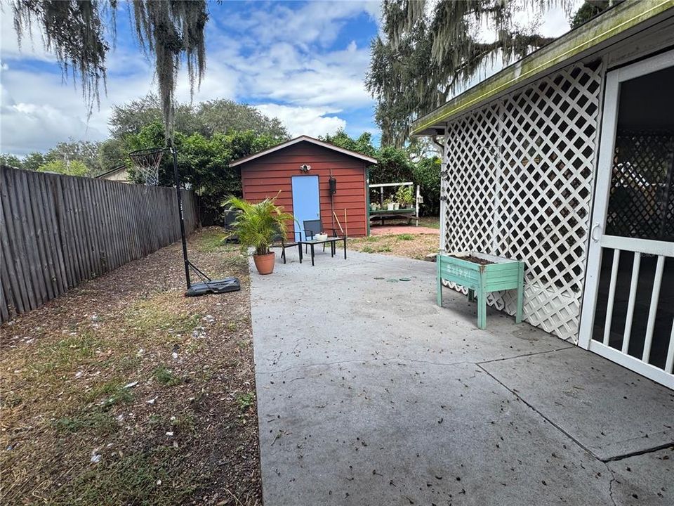 待售: $205,000 (2 贝兹, 2 浴室, 1254 平方英尺)