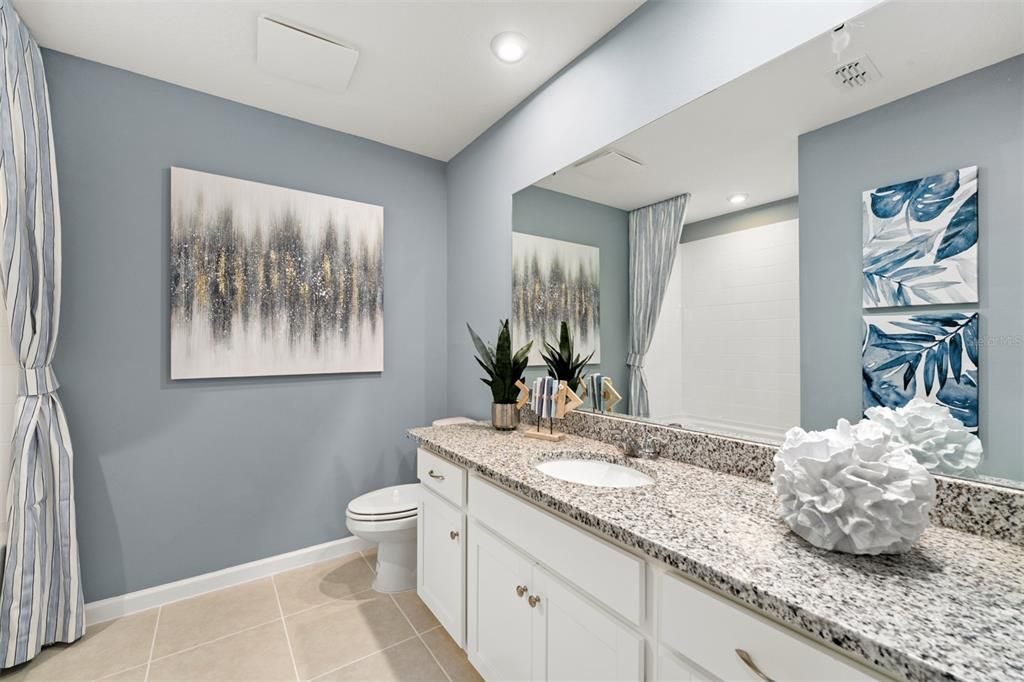 На продажу: $312,990 (3 спален, 2 ванн, 1704 Квадратных фут)