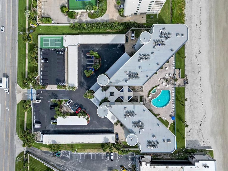 合同活跃: $849,000 (2 贝兹, 2 浴室, 1601 平方英尺)