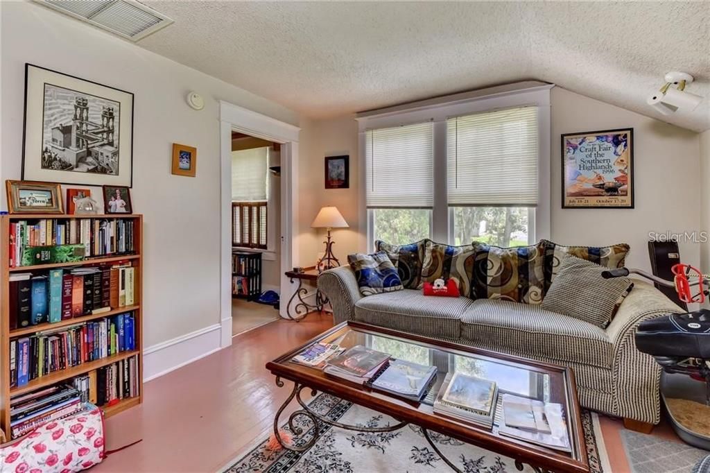 На продажу: $375,000 (0 спален, 0 ванн, 1679 Квадратных фут)