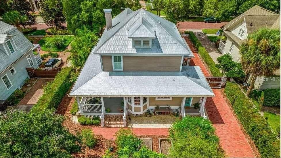 For Sale: $1,395,000 (4 beds, 3 baths, 3326 Square Feet)