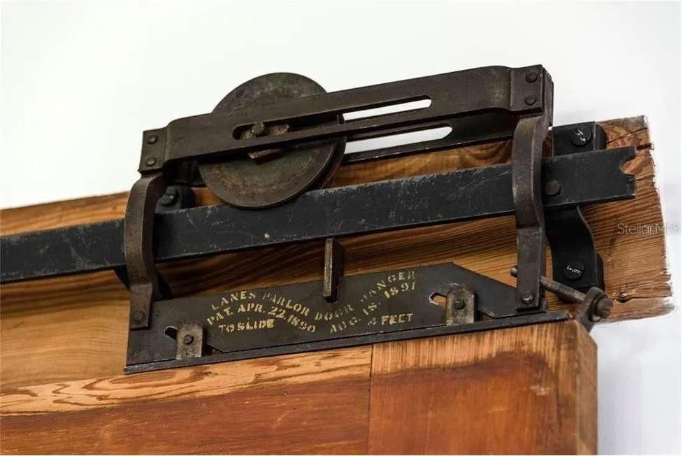 For Sale: $1,395,000 (4 beds, 3 baths, 3326 Square Feet)