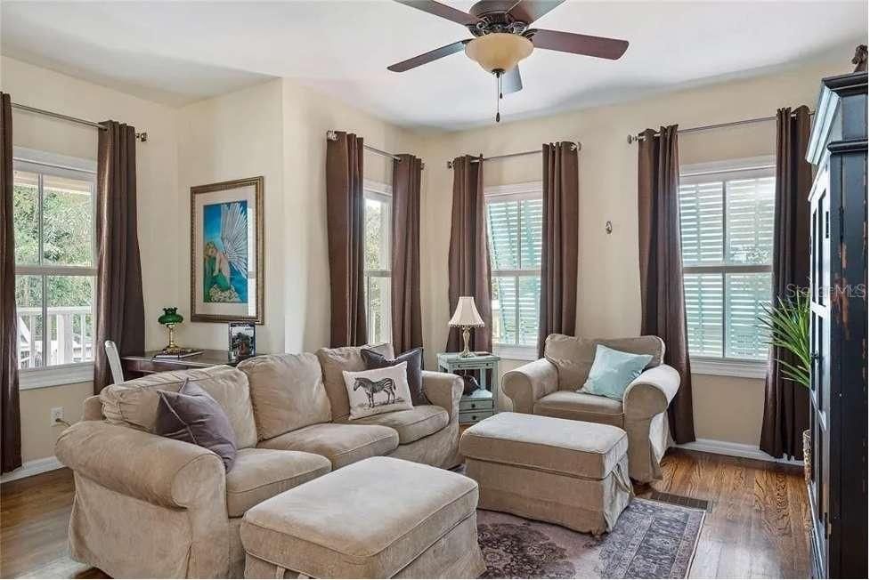 For Sale: $1,395,000 (4 beds, 3 baths, 3326 Square Feet)