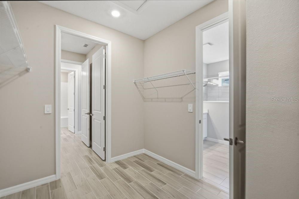 Active With Contract: $469,999 (4 beds, 3 baths, 2394 Square Feet)