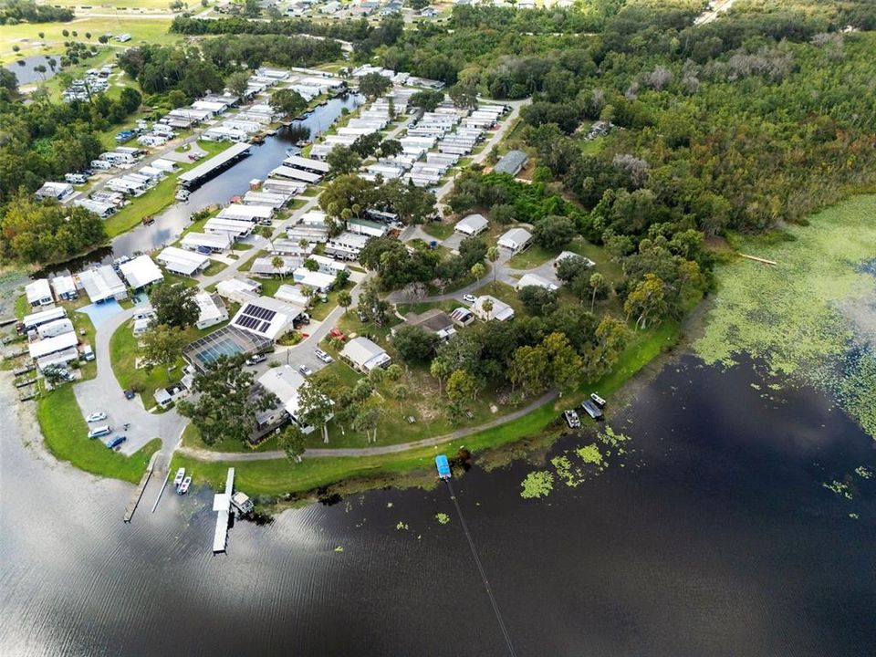 待售: $350,000 (4 贝兹, 2 浴室, 1919 平方英尺)