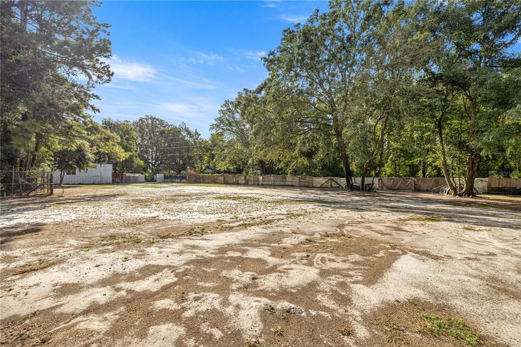 На продажу: $175,000 (3 спален, 2 ванн, 1040 Квадратных фут)