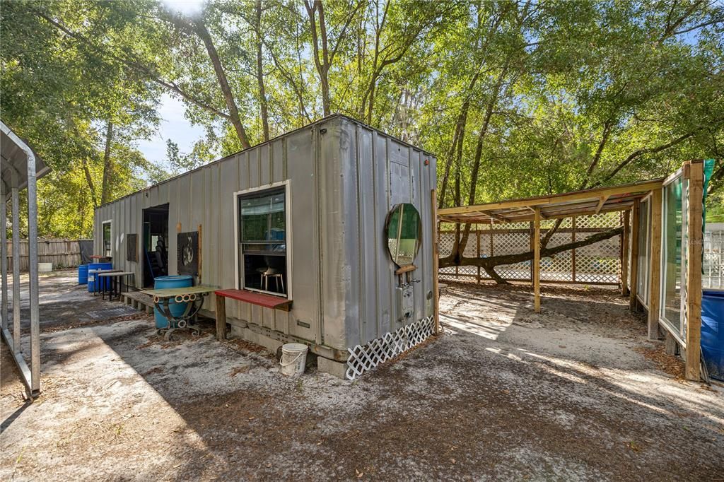 На продажу: $175,000 (3 спален, 2 ванн, 1040 Квадратных фут)