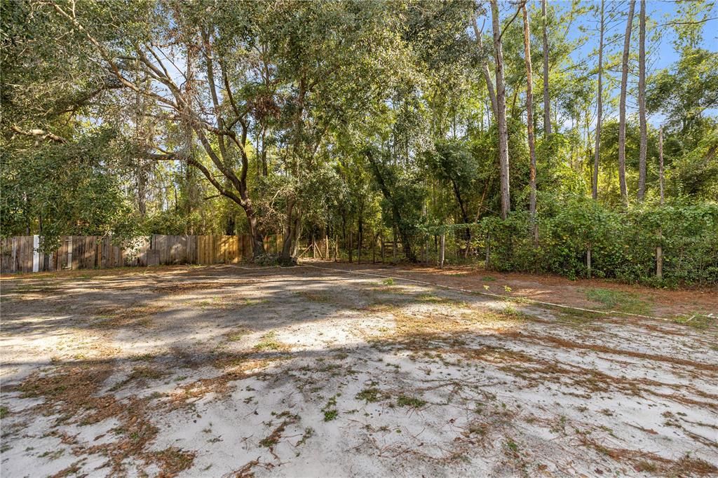 На продажу: $175,000 (3 спален, 2 ванн, 1040 Квадратных фут)