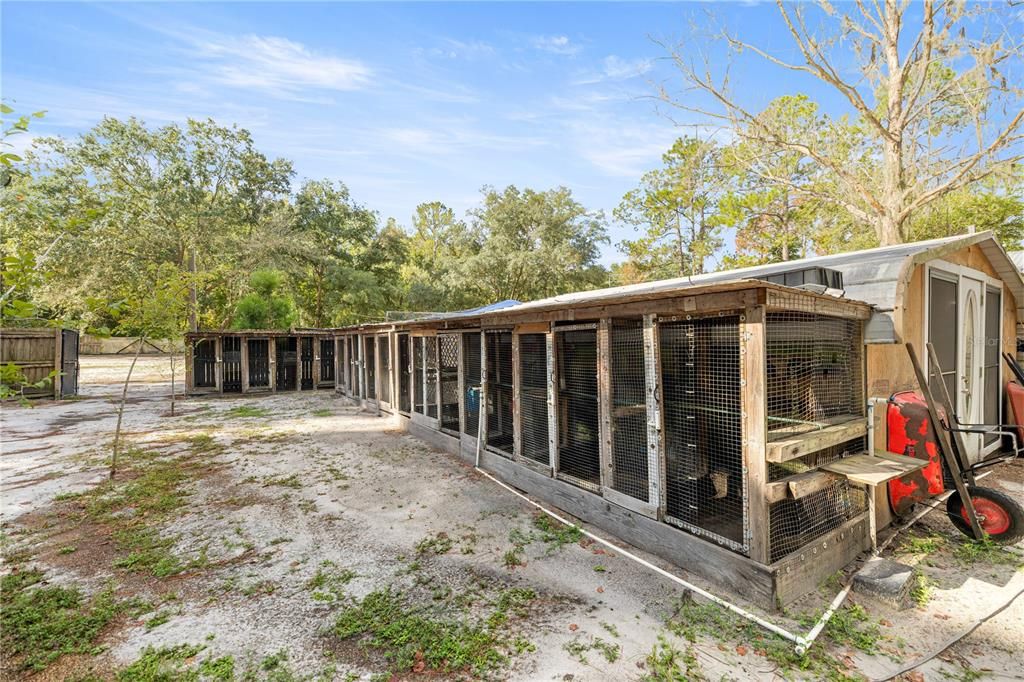 На продажу: $175,000 (3 спален, 2 ванн, 1040 Квадратных фут)