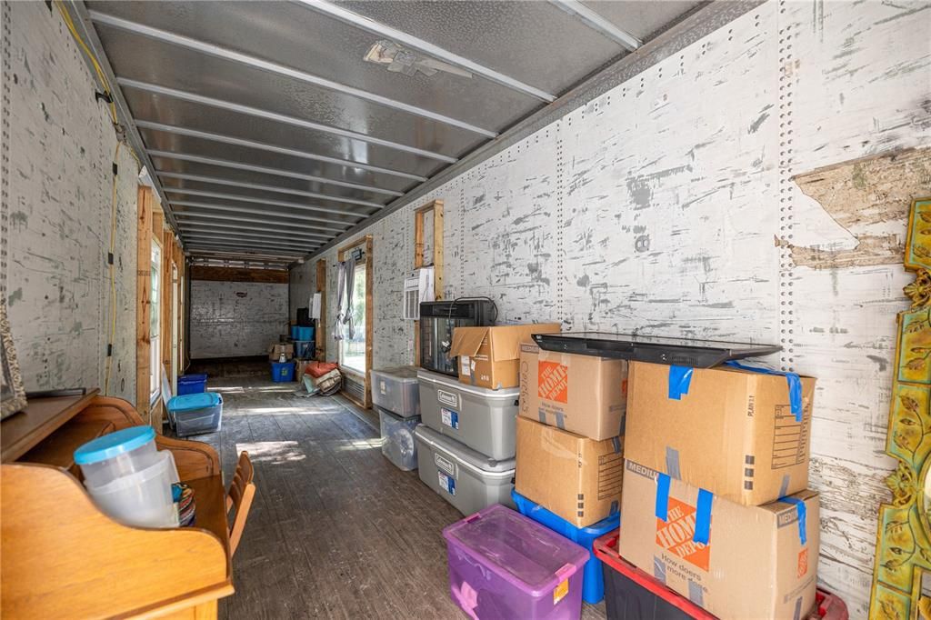 На продажу: $175,000 (3 спален, 2 ванн, 1040 Квадратных фут)