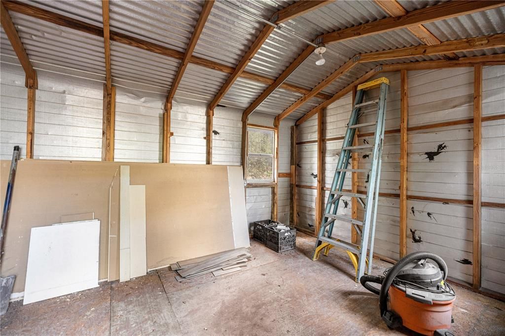 На продажу: $175,000 (3 спален, 2 ванн, 1040 Квадратных фут)