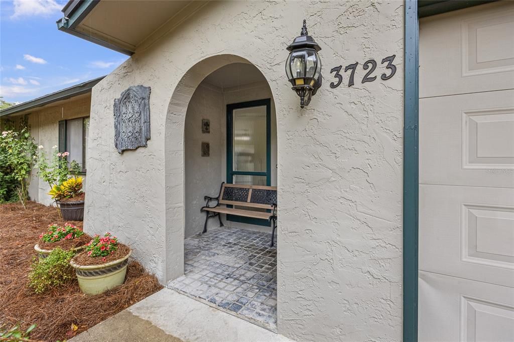 Active With Contract: $370,000 (3 beds, 2 baths, 1708 Square Feet)