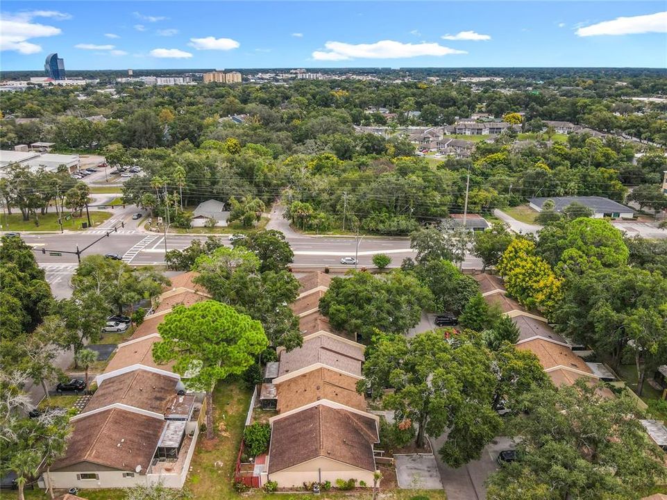 Под контрактом: $249,000 (2 спален, 2 ванн, 1103 Квадратных фут)