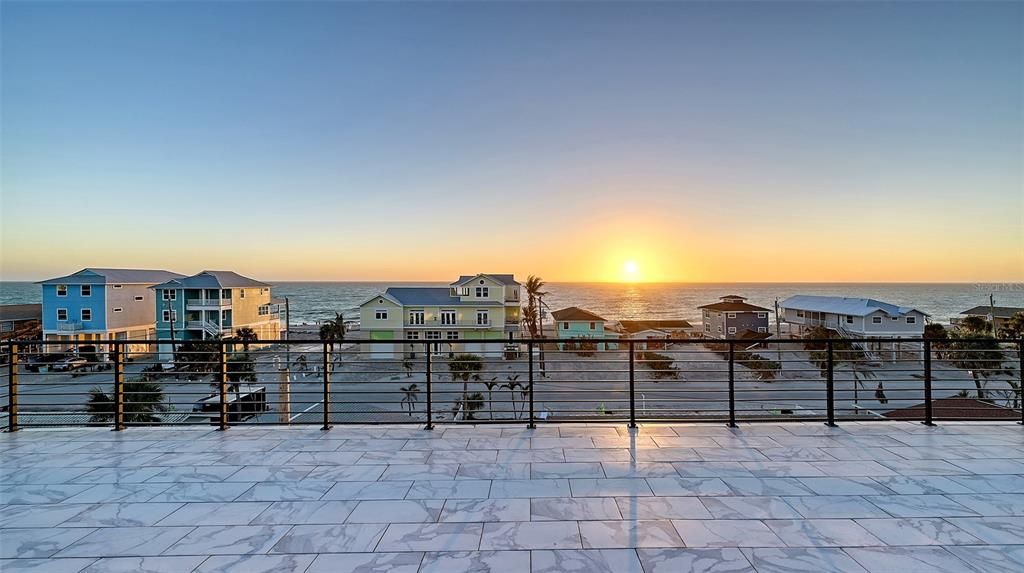 En Venta: $2,399,999 (6 camas, 4 baños, 3753 Pies cuadrados)