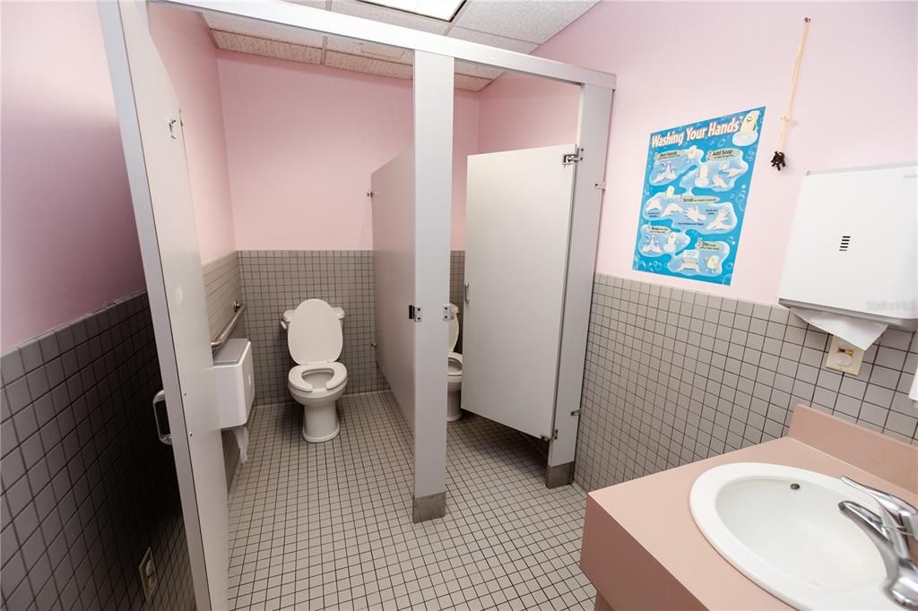 For Sale: $3,000,000 (0 beds, 0 baths, 7148 Square Feet)