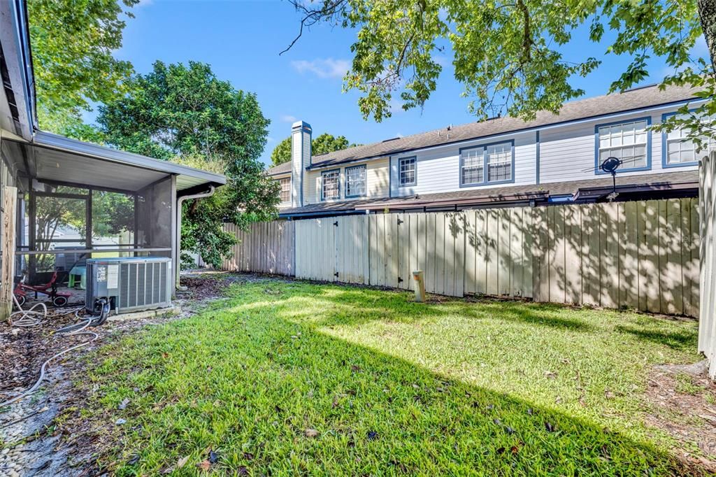 Active With Contract: $247,500 (2 beds, 2 baths, 1390 Square Feet)