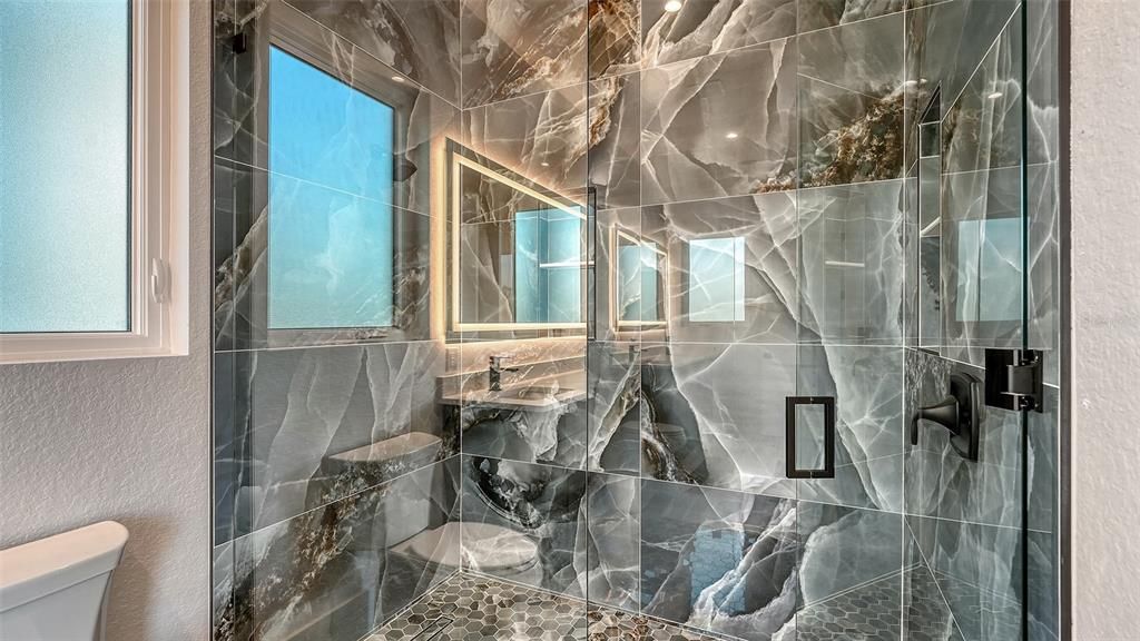 待售: $1,899,999 (3 贝兹, 2 浴室, 2665 平方英尺)