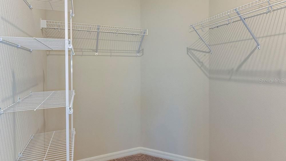 For Sale: $420,999 (3 beds, 2 baths, 1768 Square Feet)