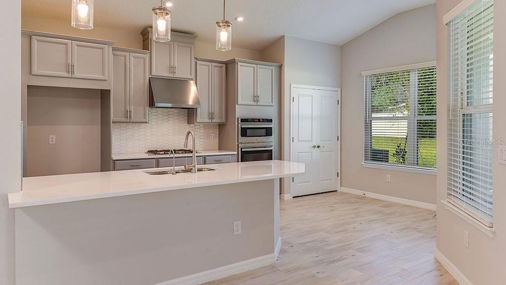 For Sale: $420,999 (3 beds, 2 baths, 1768 Square Feet)