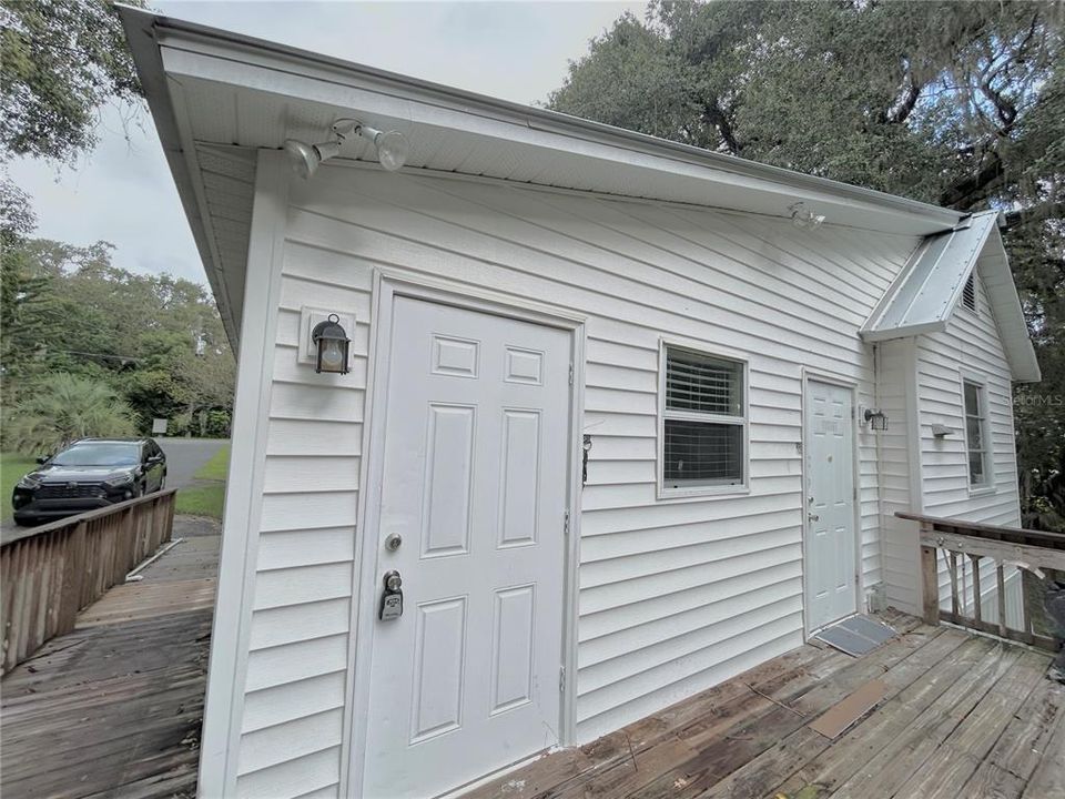 На продажу: $189,900 (4 спален, 2 ванн, 1942 Квадратных фут)