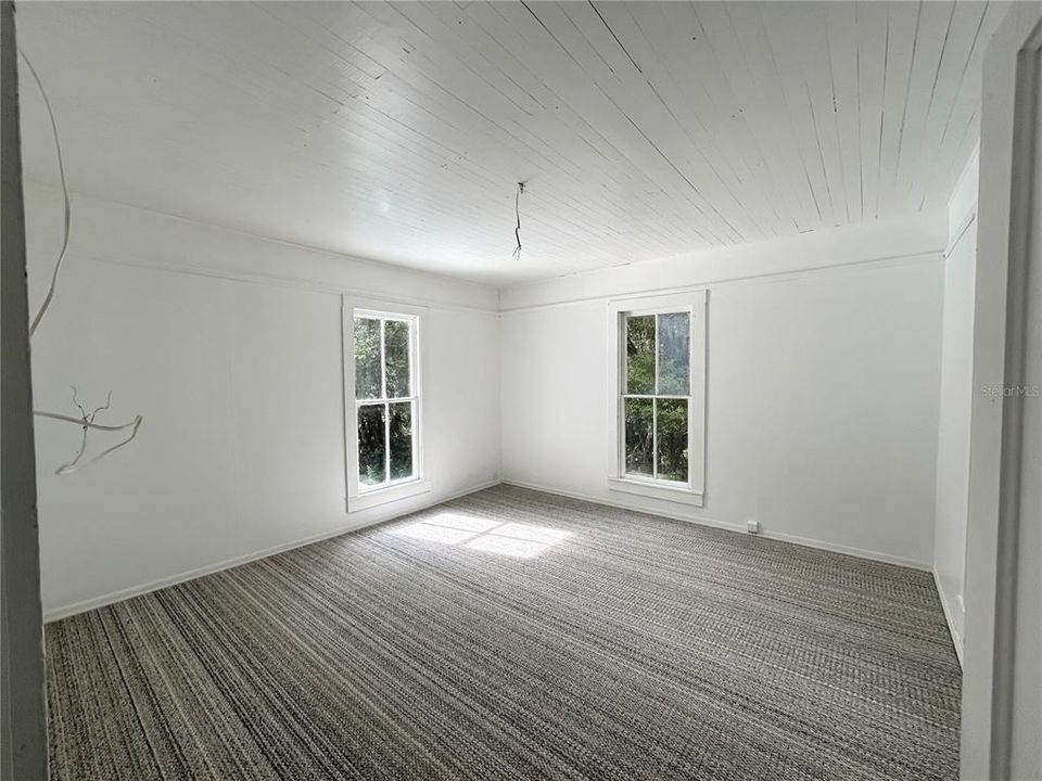 На продажу: $189,900 (4 спален, 2 ванн, 1942 Квадратных фут)