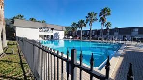 For Sale: $99,000 (1 beds, 1 baths, 925 Square Feet)