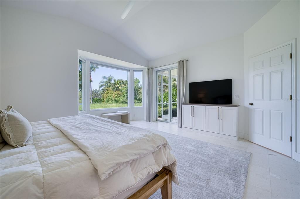 Active With Contract: $699,000 (3 beds, 2 baths, 1928 Square Feet)