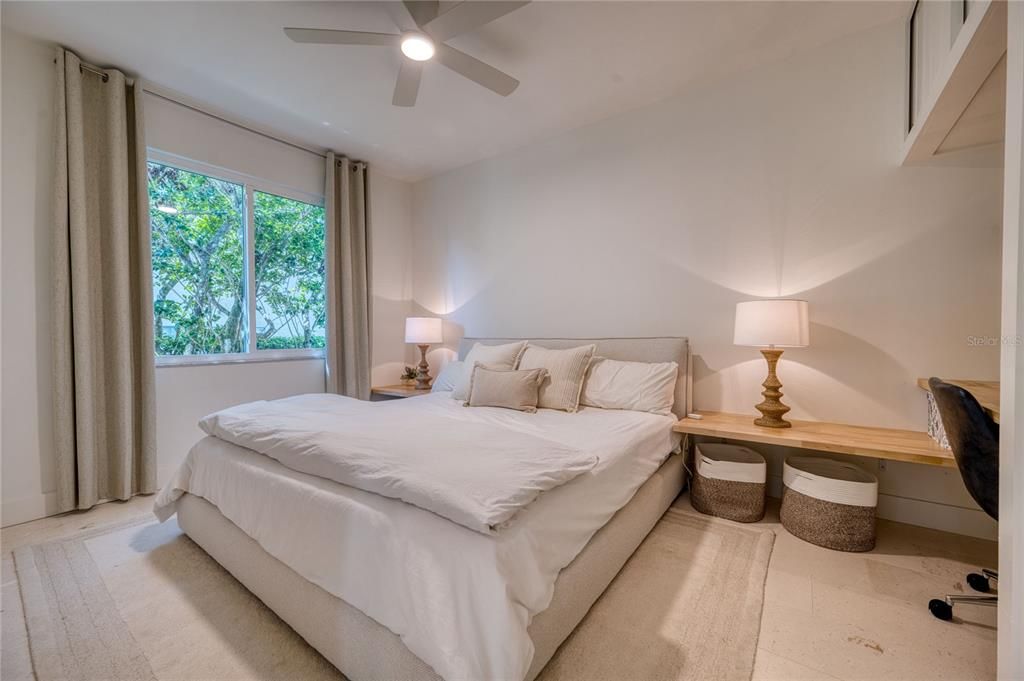 Active With Contract: $699,000 (3 beds, 2 baths, 1928 Square Feet)