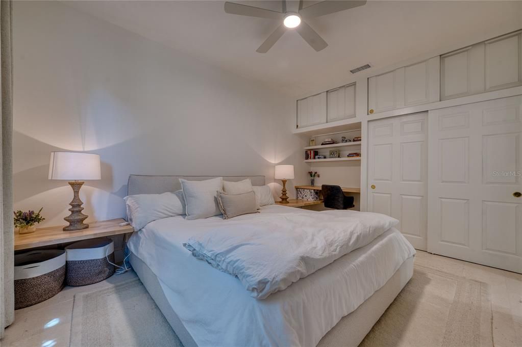 Active With Contract: $699,000 (3 beds, 2 baths, 1928 Square Feet)