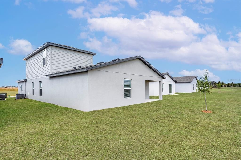 For Sale: $383,900 (4 beds, 3 baths, 1981 Square Feet)