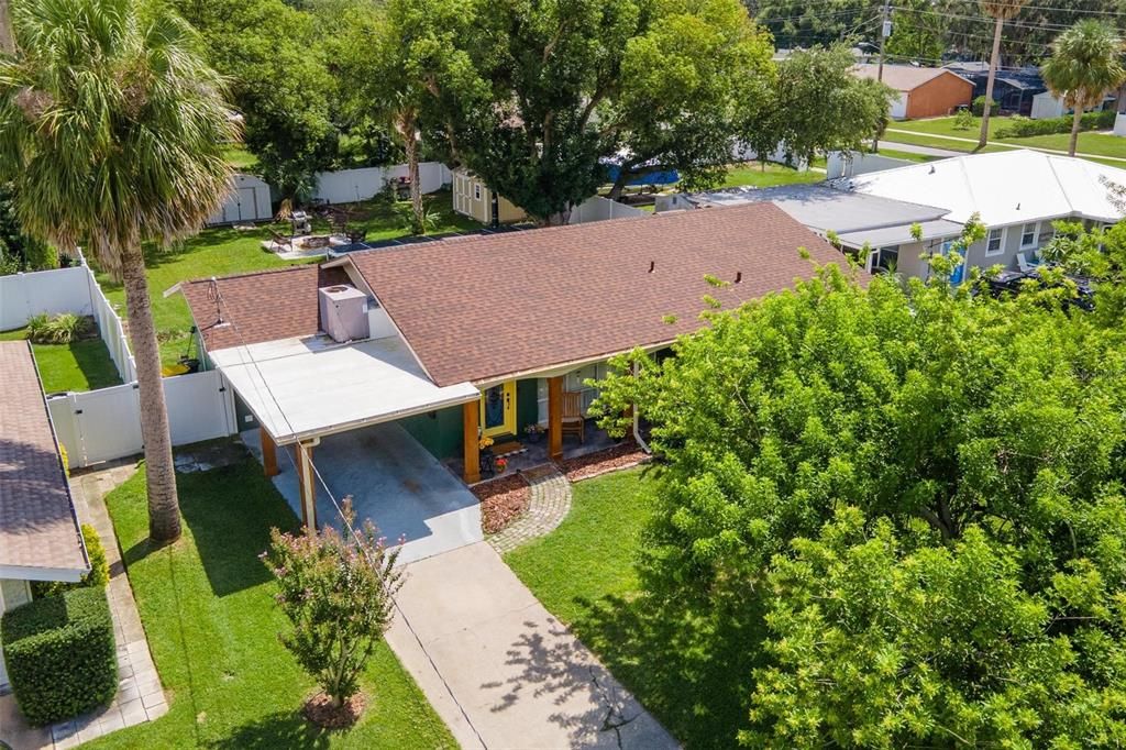 Activo con contrato: $275,000 (2 camas, 2 baños, 1551 Pies cuadrados)