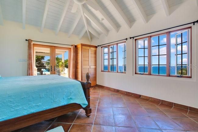 待售: $2,495,000 (5 贝兹, 4 浴室, 3200 平方英尺)