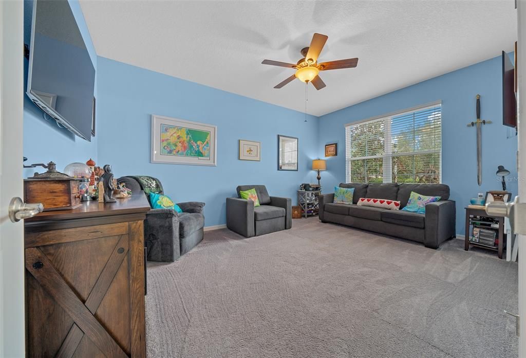 待售: $479,000 (3 贝兹, 2 浴室, 2024 平方英尺)