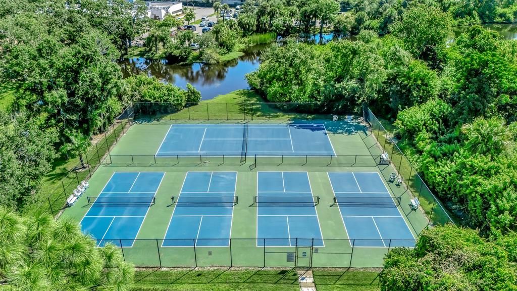 出租: $2,250 (2 贝兹, 2 浴室, 1304 平方英尺)