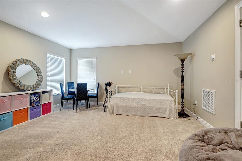 For Sale: $792,999 (4 beds, 3 baths, 3731 Square Feet)