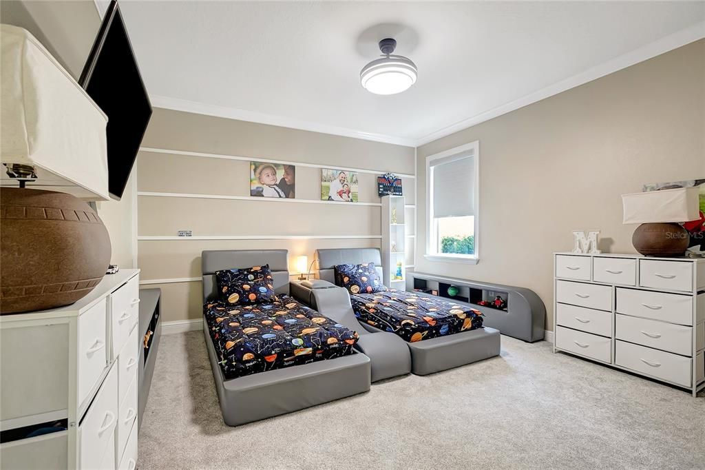 For Sale: $792,999 (4 beds, 3 baths, 3731 Square Feet)