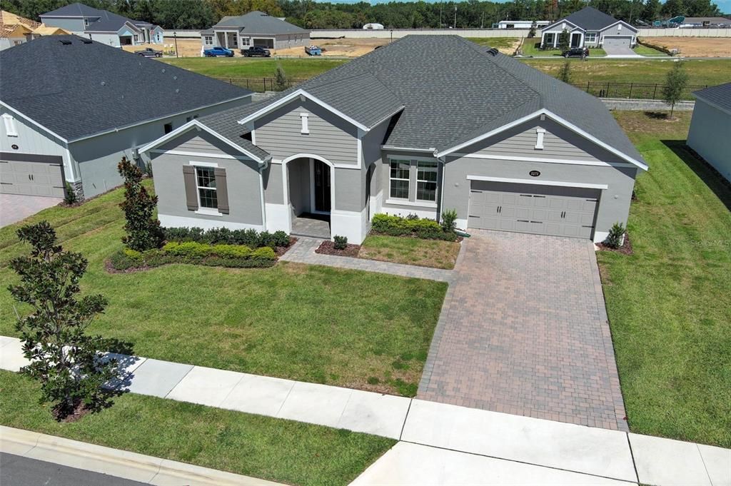 For Sale: $599,990 (4 beds, 3 baths, 2818 Square Feet)