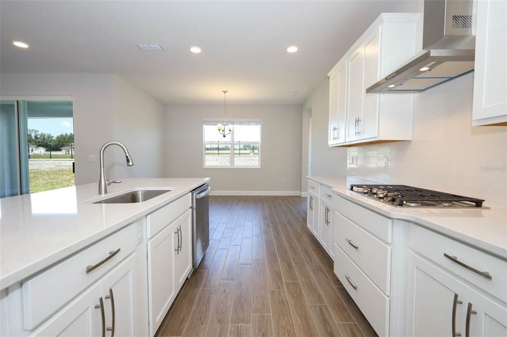 For Sale: $599,990 (4 beds, 3 baths, 2818 Square Feet)