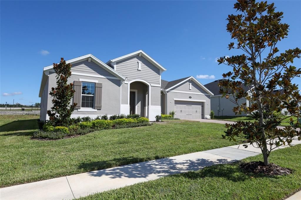 For Sale: $599,990 (4 beds, 3 baths, 2818 Square Feet)