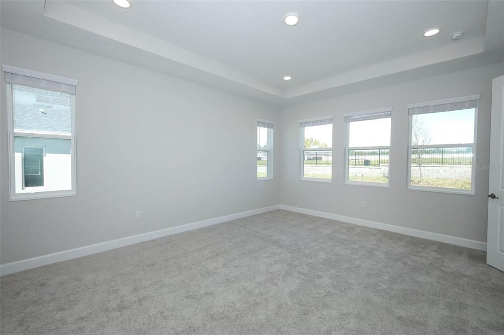 For Sale: $599,990 (4 beds, 3 baths, 2818 Square Feet)